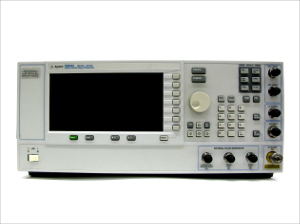 信号発生器E8254A